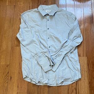 Calvin Klein Men's Light Gray Button Down Shirt